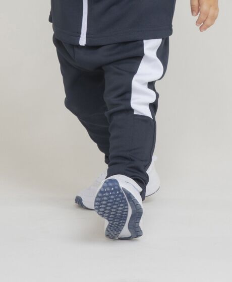 Track bottoms Thumbnail